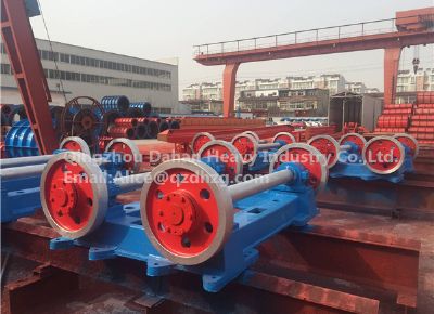 點(diǎn)擊查看詳細(xì)信息<br>標(biāo)題：Concrete Well Pipe Making Machine 閱讀次數(shù)：1851