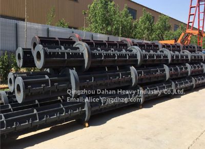 點(diǎn)擊查看詳細(xì)信息<br>標(biāo)題：Concrete Electric Pole Mould 閱讀次數(shù)：1688